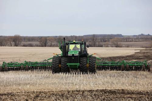 Deveryn Ross writes that a federal plan to cut emissions from fertilizer puts farmers in a difficult position, and could threaten the affordability of food as well as the economic viability of communities. (File)