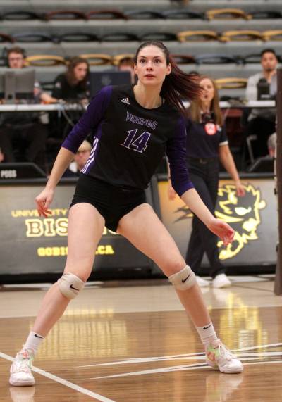 Tiana Low recorded four kills and five blocks as the Vincent Massey Vikings lost in four sets to the Sturgeon Heights Huskies in the varsity girls’ provincial AAAA volleyball semifinals in Winnipeg on Wednesday. (Thomas Friesen/The Brandon Sun)