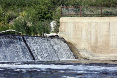 Province to decide future of Wawanesa dam