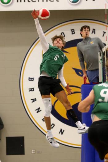 Neelin rolls through BU boys’ volleyball tourney