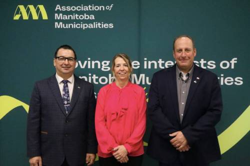 The newly elected AMM Executive: From left, Vice-President Brad Saluk, President Kathy Valentino, Vice-President Scott Phillips (Courtesy the Association of Manitoba Municipalities)