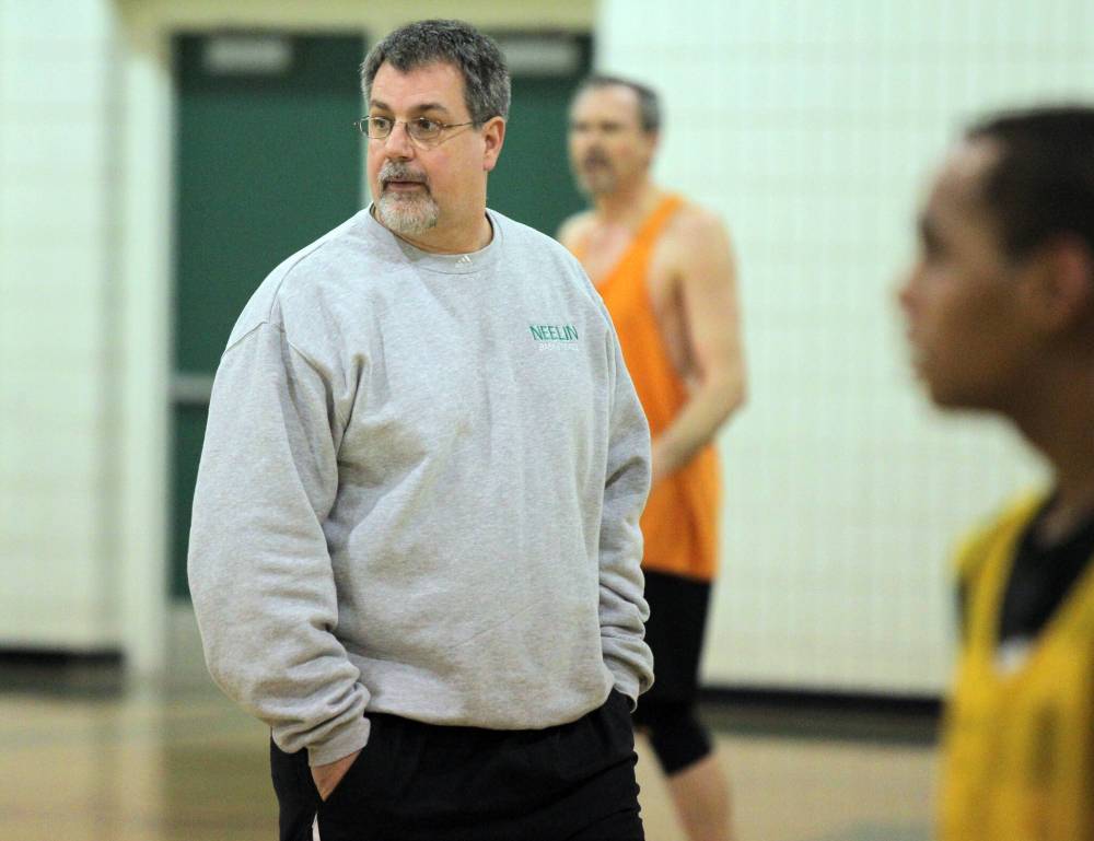 Don Thomson spent countless hours in the Neelin gymnasium coaching volleyball and basketball, earning an astonishing 24 provincial medals. (Brandon Sun files)