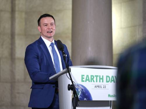 Environment and Climate Change Minister Mike Moyes announces new funding toward climate-related concerns during Earth Day celebrations at the legislature building Wednesday. (Ruth Bonneville/Winnipeg Free Press files)