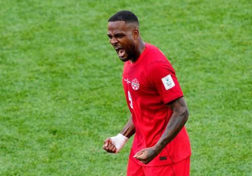 Kevin Sousa / REUTERS
                                Canada&rsquo;s Cyle Larin&rsquo;s tying goal against Bosnia and Herzegovina Friday gave life to co-host&rsquo;s knock-out round push.